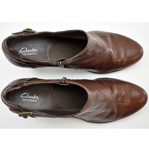 Clarks Bendables Brown Leather Booties Embossed Croc Side Zip - Women's Size 9.5 - Picture 6 of 7